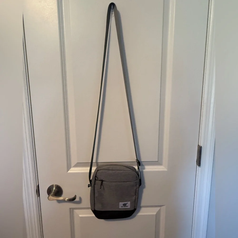 Skysper Anti Theft Cossbody Bag - Picture 6 of 7